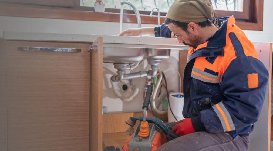 Professional septic tank pumping in Courtland, CA
